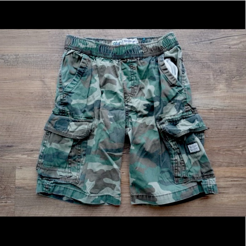Children’s Place Camo Cargo Shorts, Youth 8
